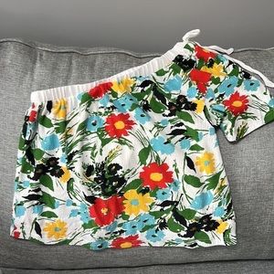 Porridge(Anthro brand) Beautiful & unique off the shoulder shirt. Medium petite.